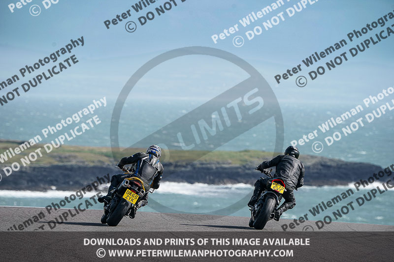 anglesey no limits trackday;anglesey photographs;anglesey trackday photographs;enduro digital images;event digital images;eventdigitalimages;no limits trackdays;peter wileman photography;racing digital images;trac mon;trackday digital images;trackday photos;ty croes